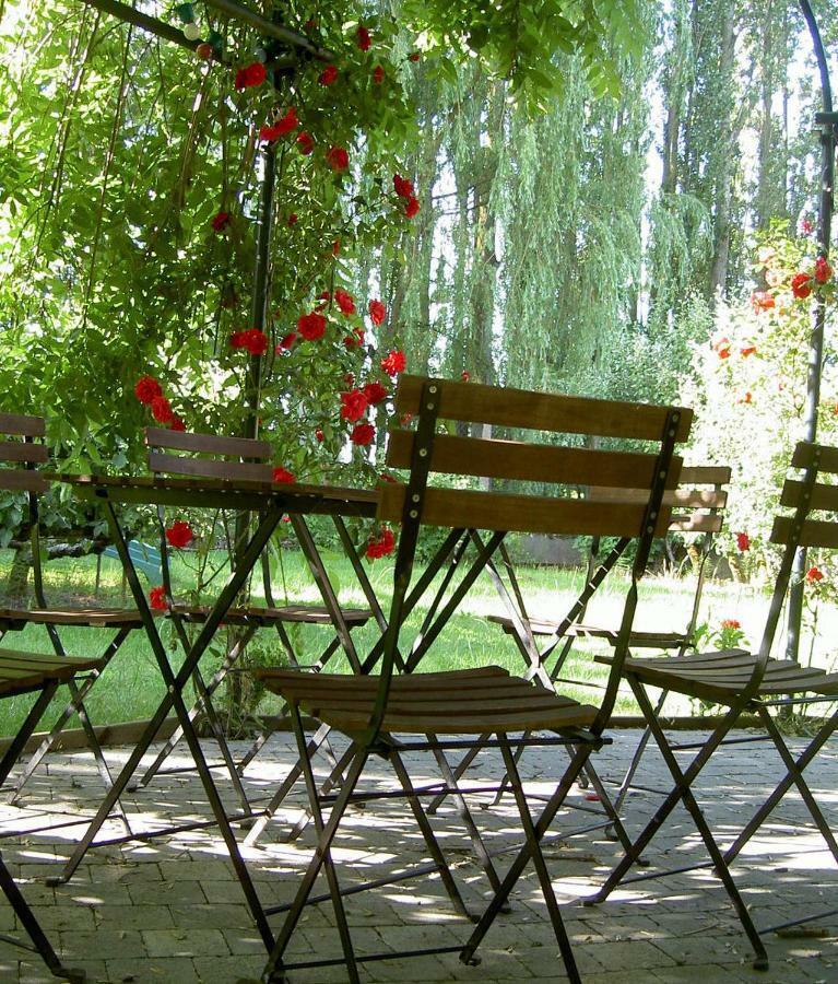 Les Jardins De L'Ile Lägenhet Longeville-les-Metz Exteriör bild